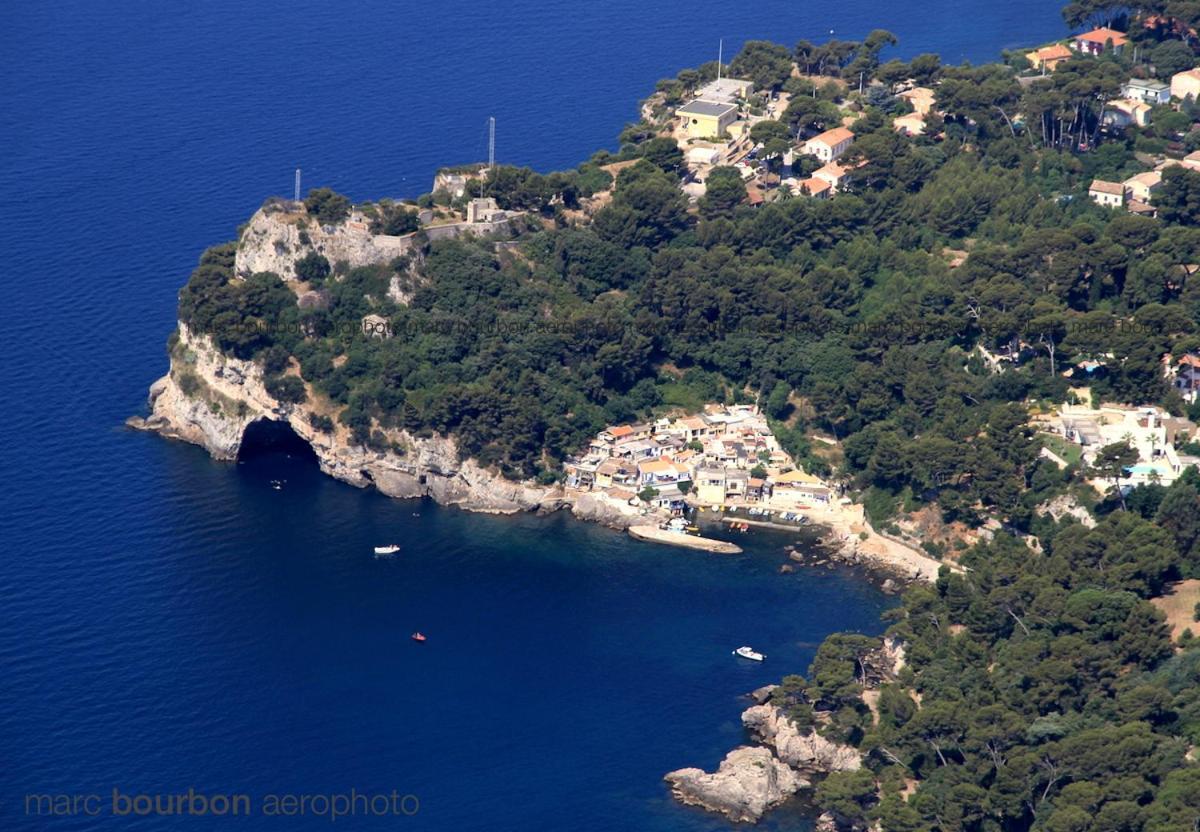 La Garde Atypique Le Rocher, Climatisation, Belle Decoration