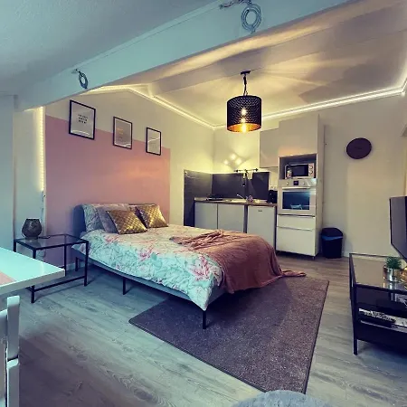 Studio atypique Le Rocher La Garde  Extérieur photo