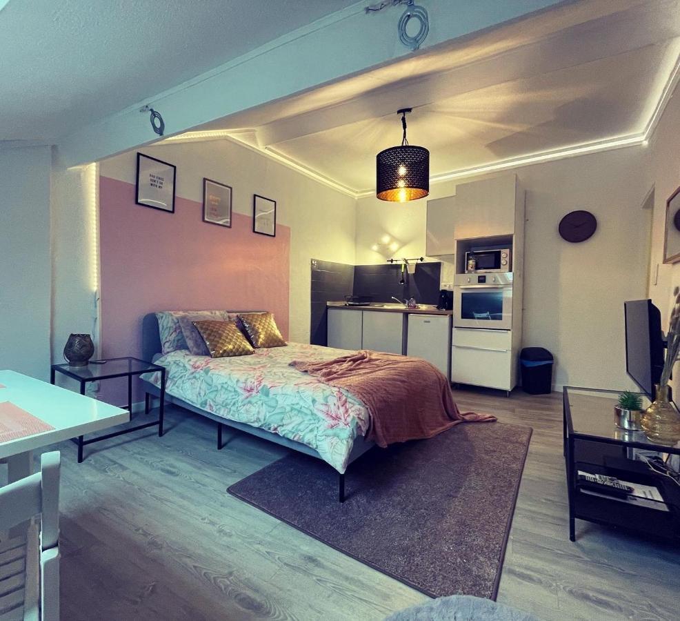 La Garde Atypique Le Rocher, Climatisation, Belle Decoration Apartment